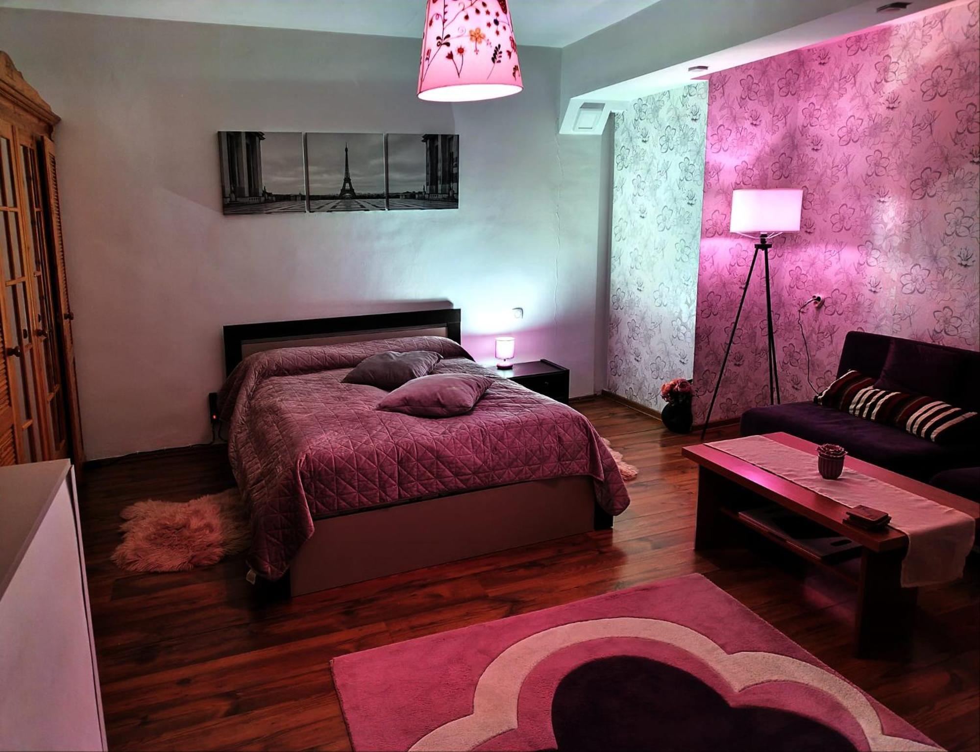 E'milu Apartment *